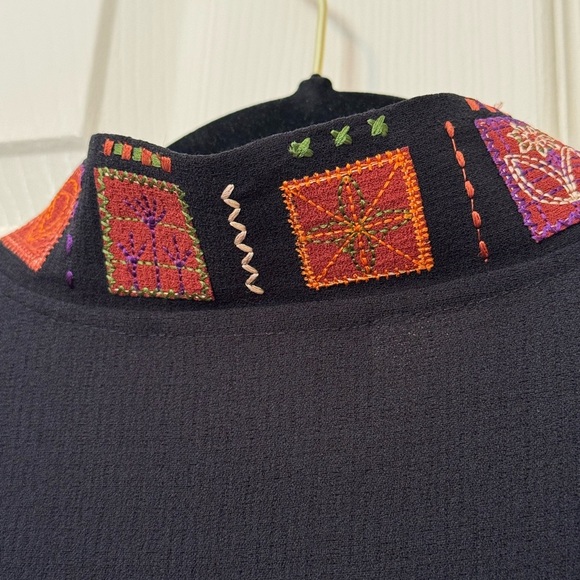 Draper’s&Damon’s 2pcs Embroidered Black Jacket with Red/ orange Accents - Picture 3 of 15